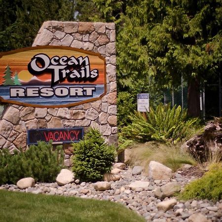 Ocean Trails Resort Parksville Extérieur photo
